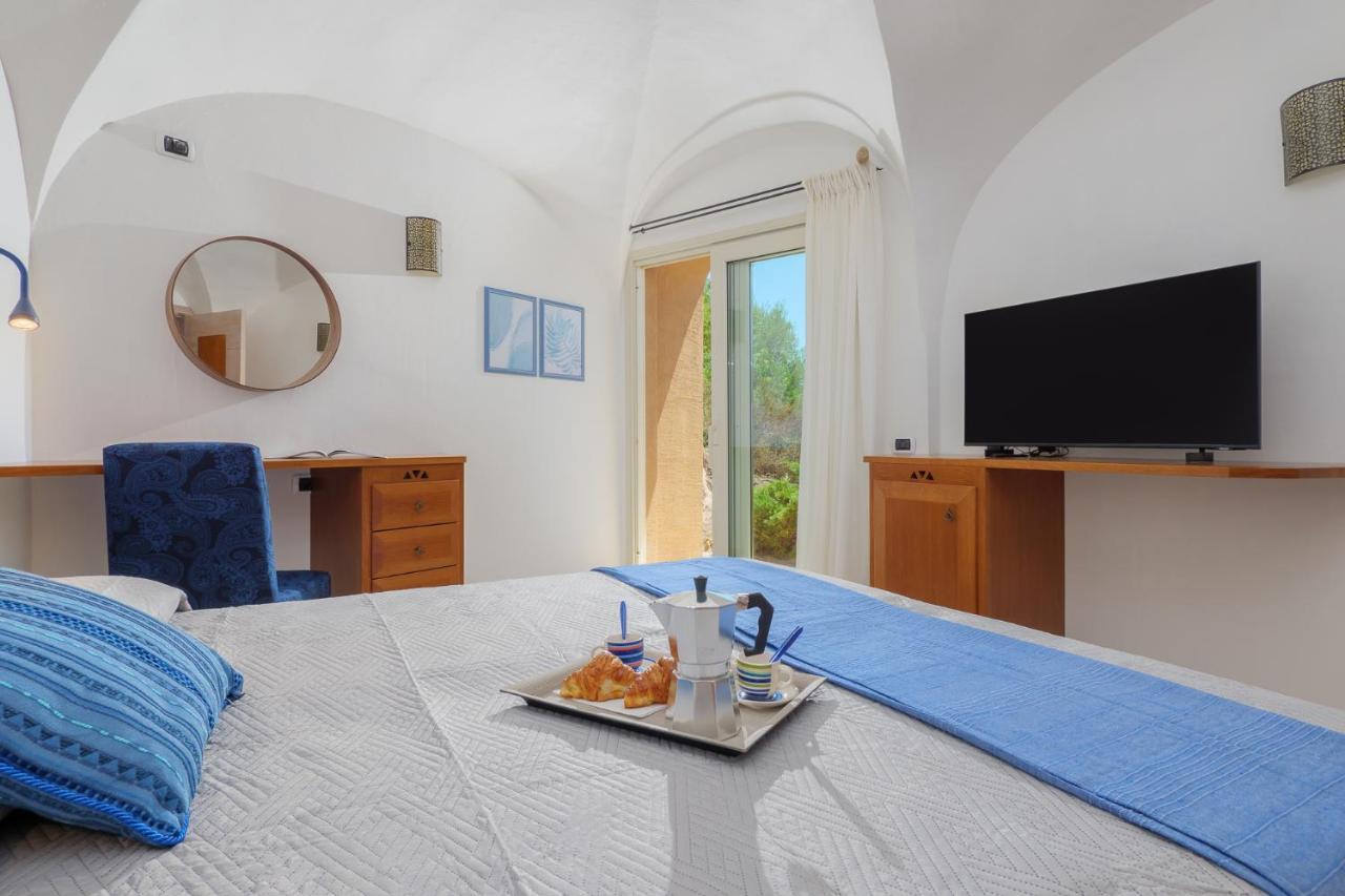 Villetta Azzurro - Sherdenia Luxury Apartments มาริเนลลา ภายนอก รูปภาพ